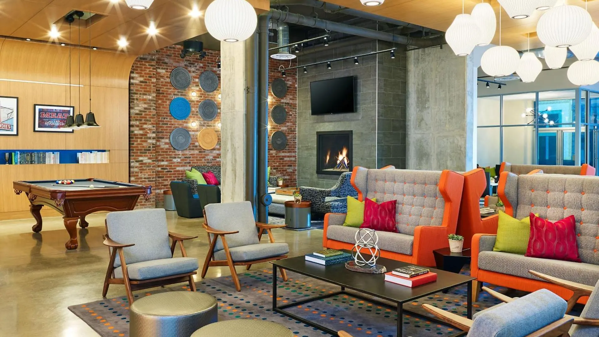 Aloft Louisville Downtown Hotel