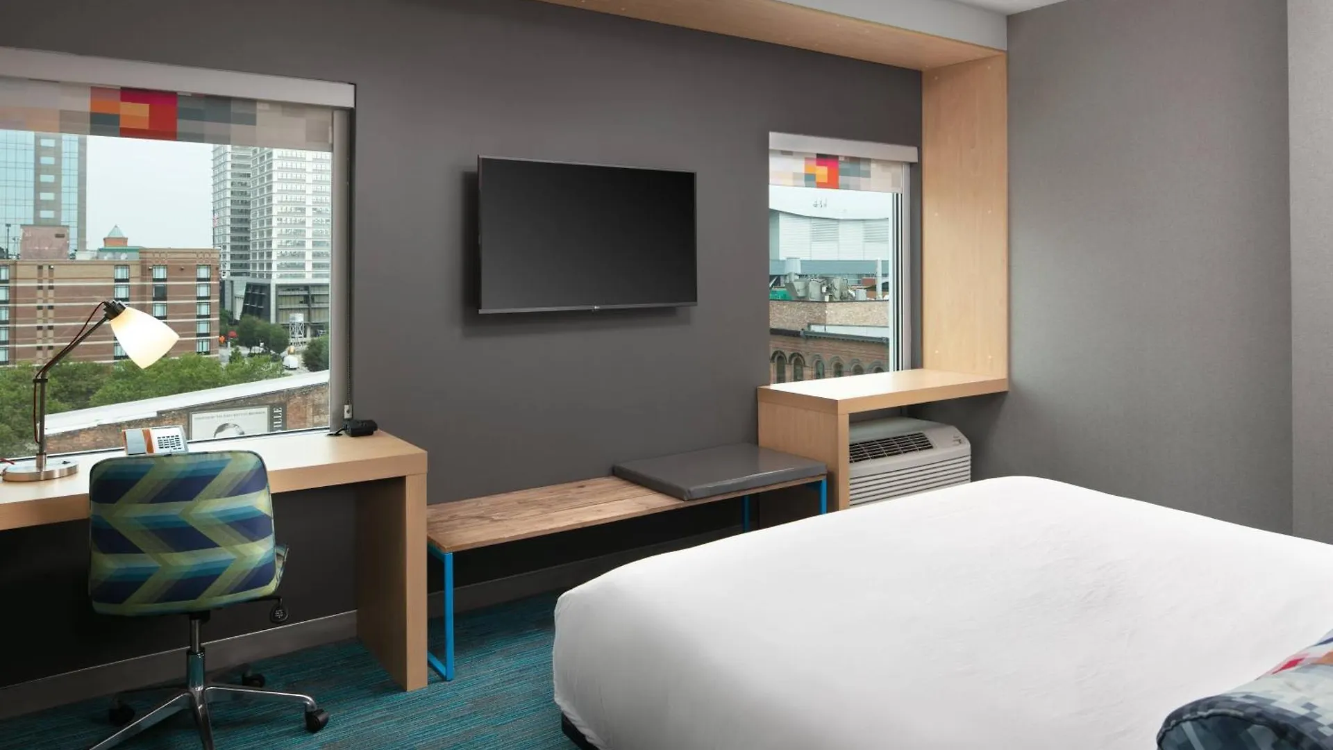 Aloft Louisville Downtown Hotel
